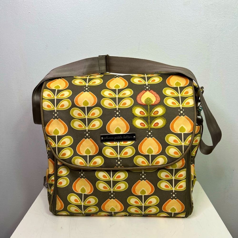 Petunia Pickle Bottom Boxy Backpack Diaper Bag in Oslo in Bloom